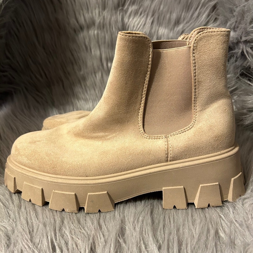 Mata Platform Ankle Boots Womens Size 11 Pink Beige Slip On Booties Shoes